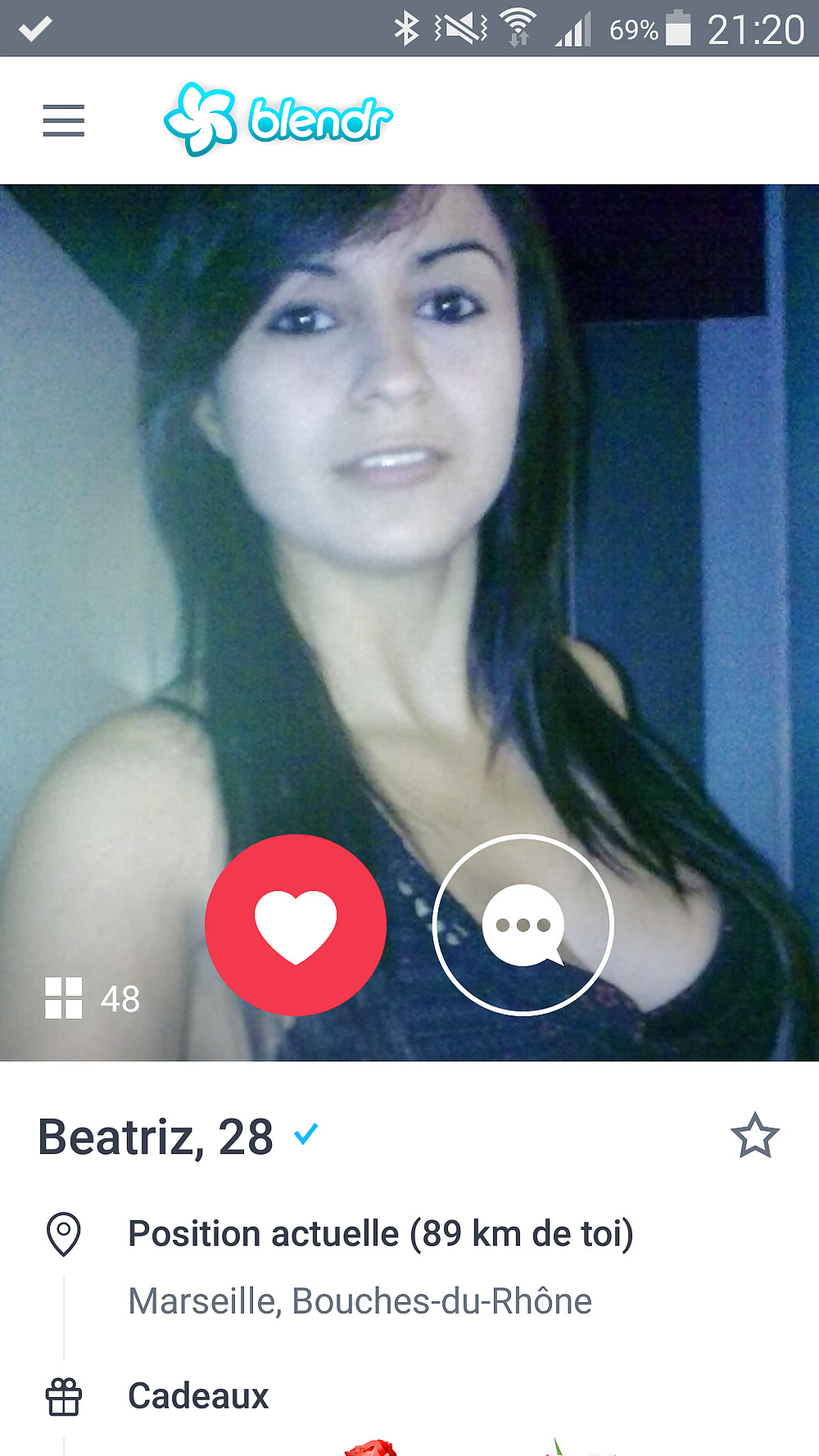 Secrétaire en manque cherche impatiemment un mec endurant pour passer un bon moment